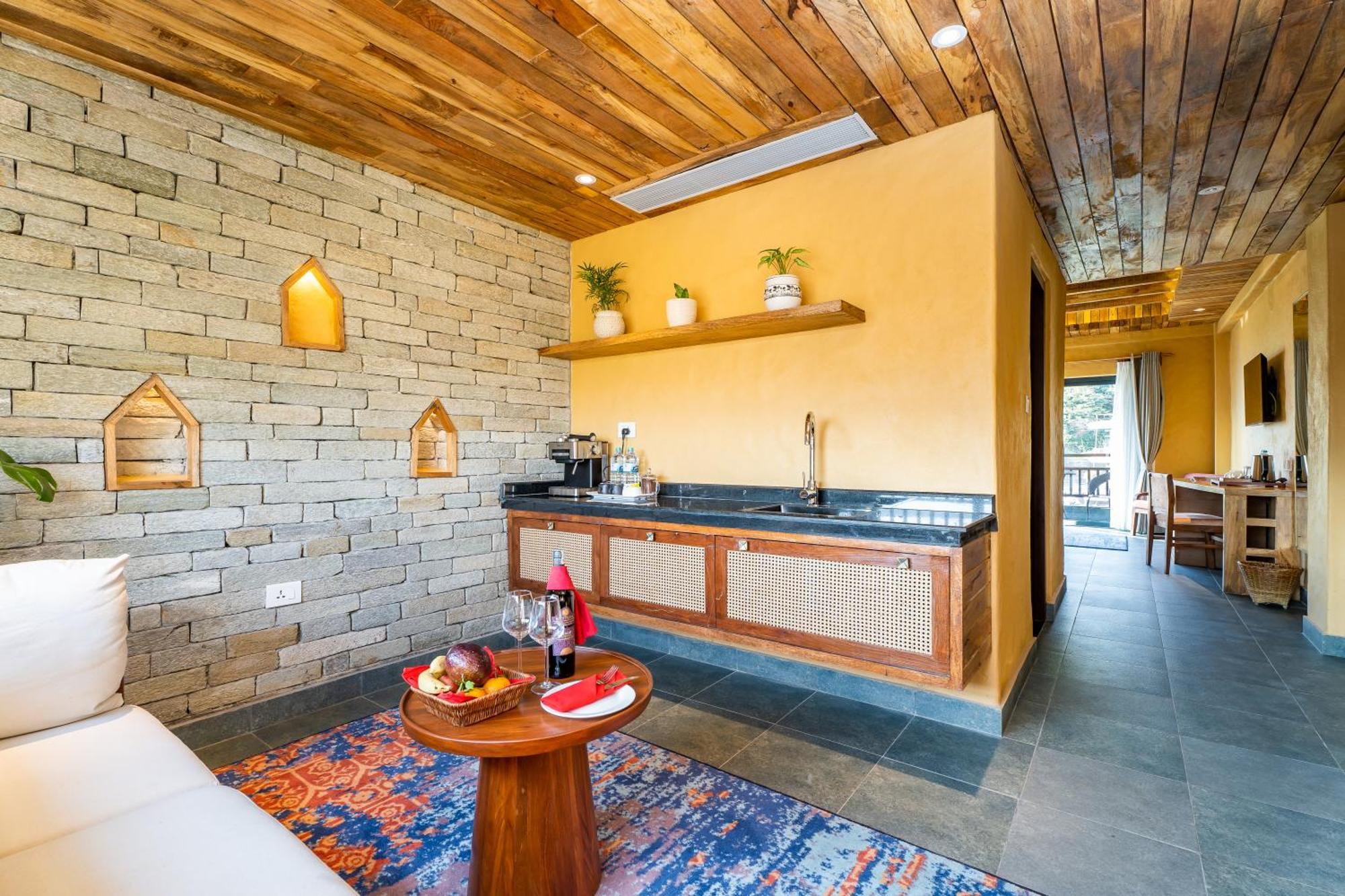 Bar Peepal Resort Покхара Экстерьер фото A kitchen in a hotel
